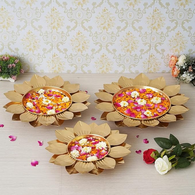 Gold Polish Leaf Design Set of 3 Flower-Shaped Urli Bowls – Decorative Bowls for Floating Flowers, Home & Diwali Décor