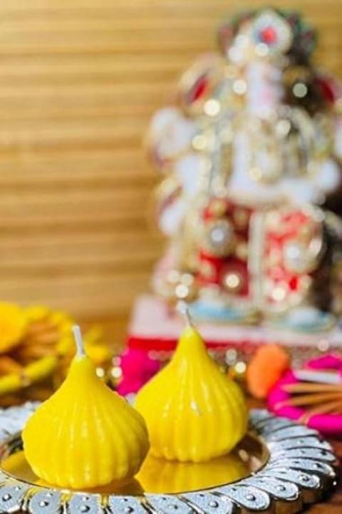 Modak Candle – Wax Candle (Yellow, 25g) | Festival Special (Pack of 4)